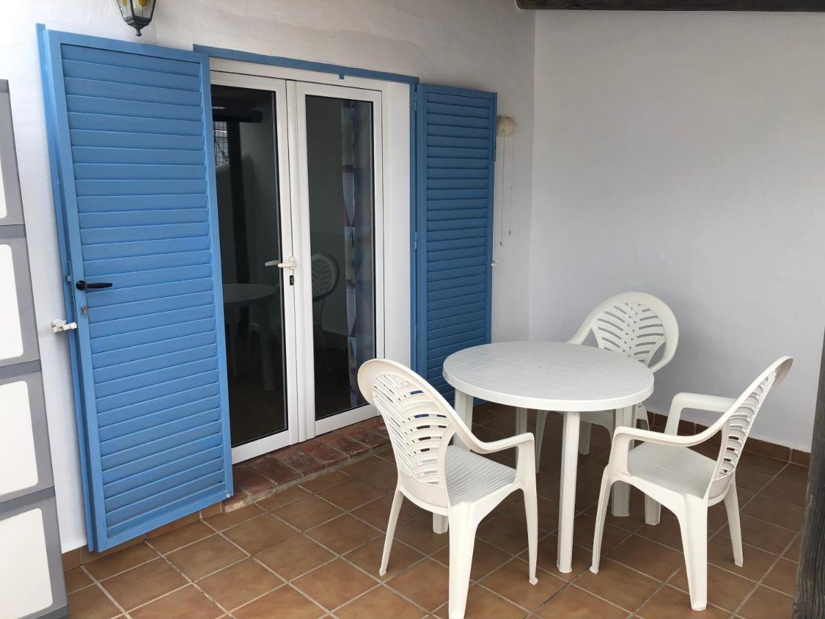 סהורה Apartamentos Cala Isabel מראה חיצוני תמונה