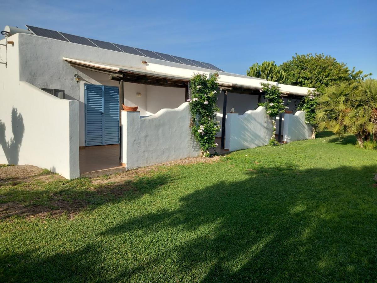 סהורה Apartamentos Cala Isabel מראה חיצוני תמונה